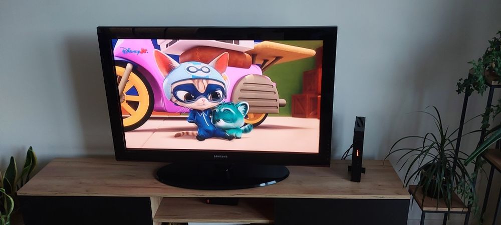 Telewizor samsung 42 cale