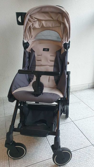 Wózek spacerowy Cam Cubo
