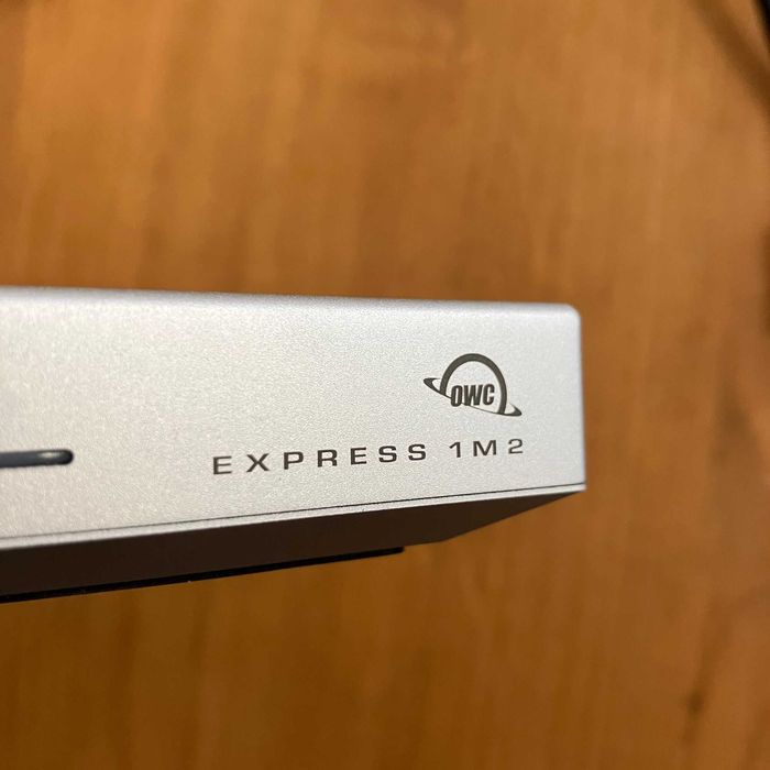 Disco externo SSD (WD_BLACK SN850X 1TB em caixa OWC Express 1M2 Thunderbolt)