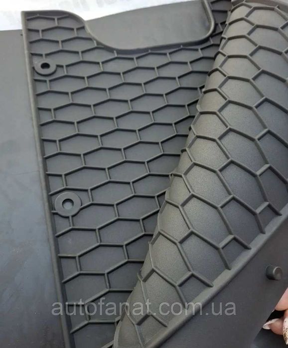 Tesla Model Y | Коврики в салон Тесла | Гумові килимки, Чехія