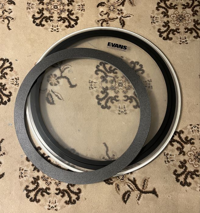 SET PELES BOMBO 22” EVANS EMAD