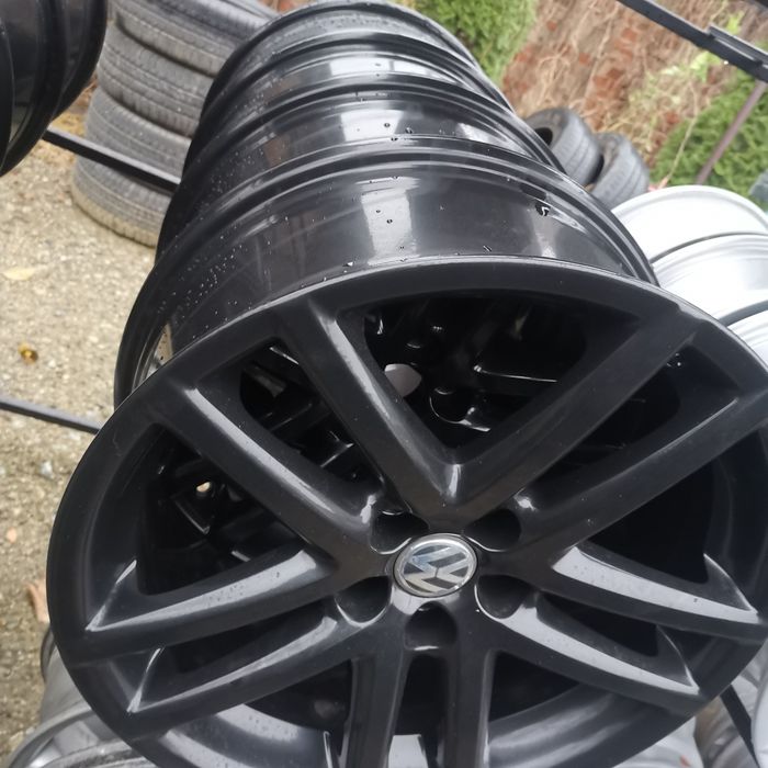 Alu 17" 5x100 Audi Skoda Seat Vw 7.5J et 35