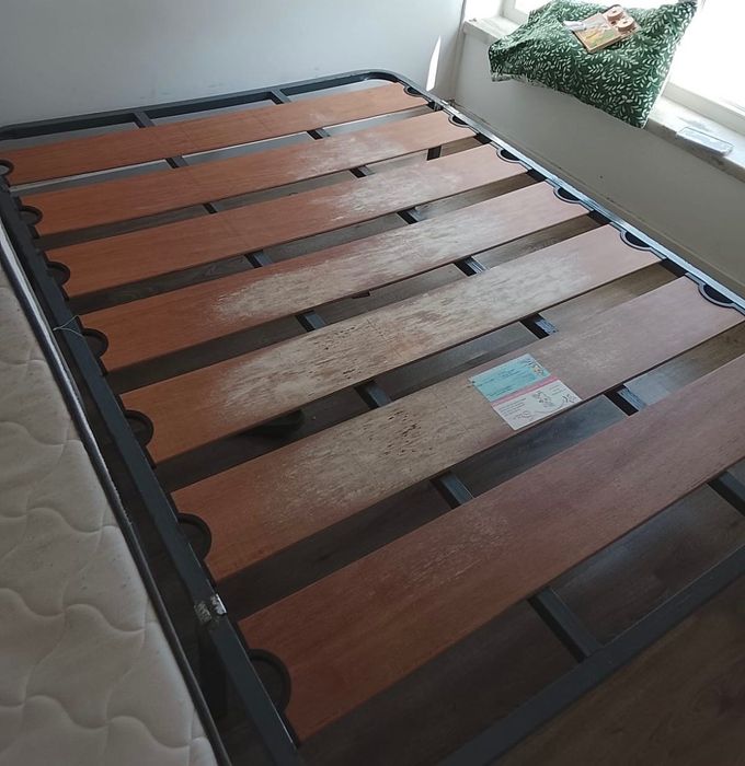 Cama estrado1,90x1,40