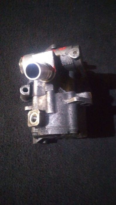 Bomba Direcção Assistida Mercedes-Benz E-Class (W210)