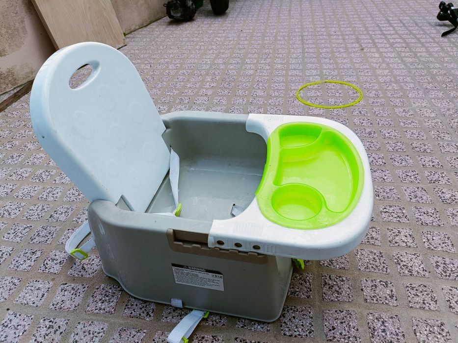Cadeira de bebe para refeição