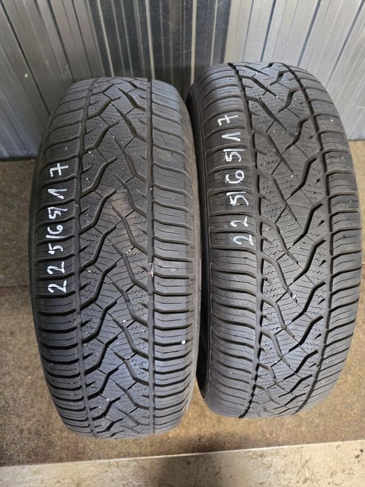 225/55R15 Barum Quartisc5 2021r