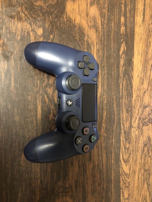 ОРИГІНАЛЬНИЙ Dualshock 4 синього кольору