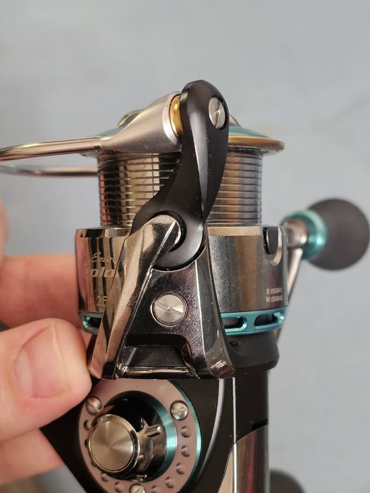 Daiwa Emeraldas Colossal 2508RHW. Certate, Exist, Hyper Custom