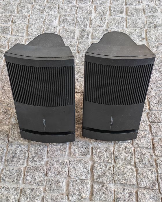 Colunas Bose model 100