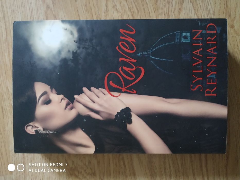 Raven Sylvain Reynard