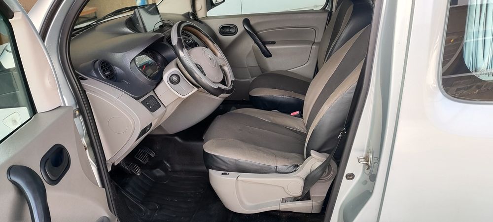 Продам терміново Рено кенго зв'язку з виїздом за  кордон