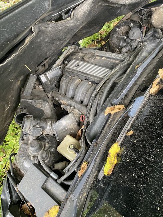 Розбір бмв е36 після дтп