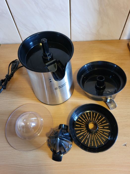 Wyciskarka do cytrusów Russell Hobbs
