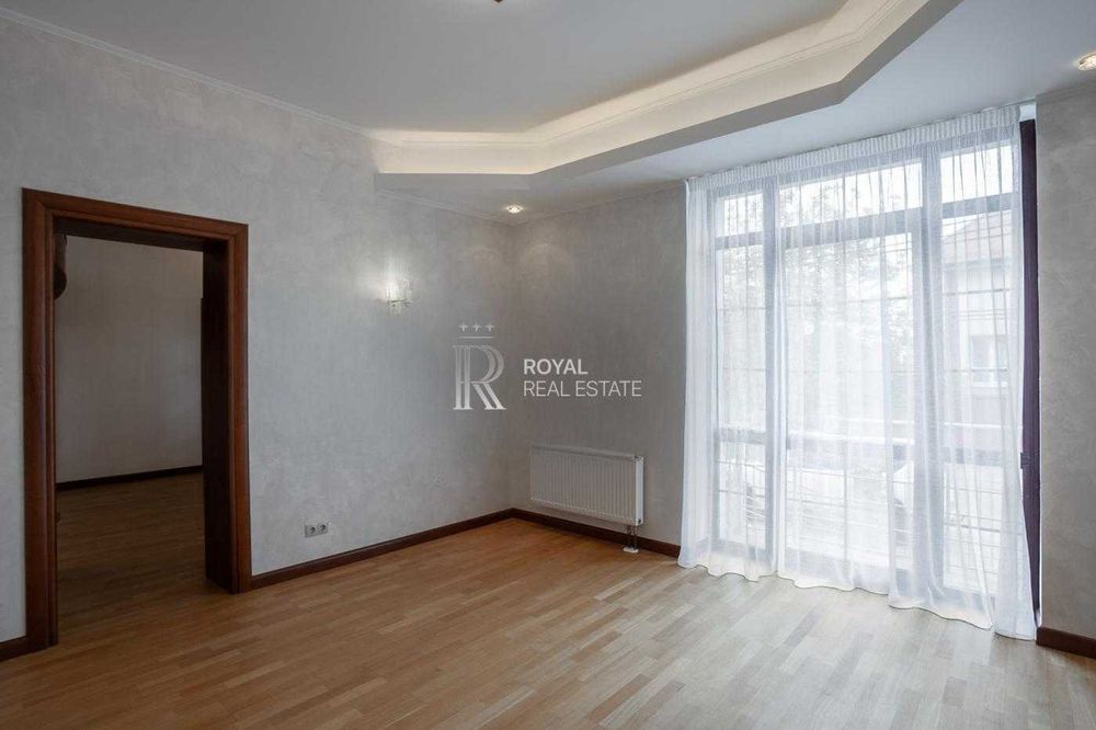 Продаж Будинок Вишеньки Бориспільський район КМ «Золоче» 10 кімнат 495 м² Басейн Гостьовий будинок Сауна 2 каміни Тепловий насос Тераси
