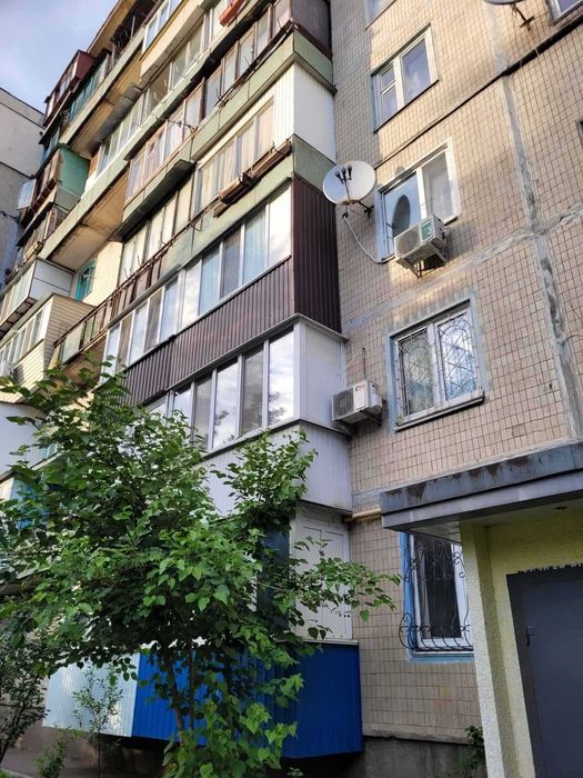 продаж 1-к. кв. вул. Иваниса Василя (Матеюка) 9 Деснянський р-н