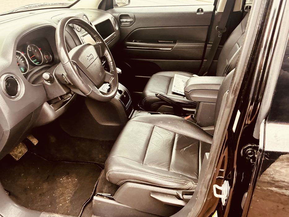 jepp patrior rok 2010 poj 2,4 AUTOMAT 4x4  przeb 106tys zadbany