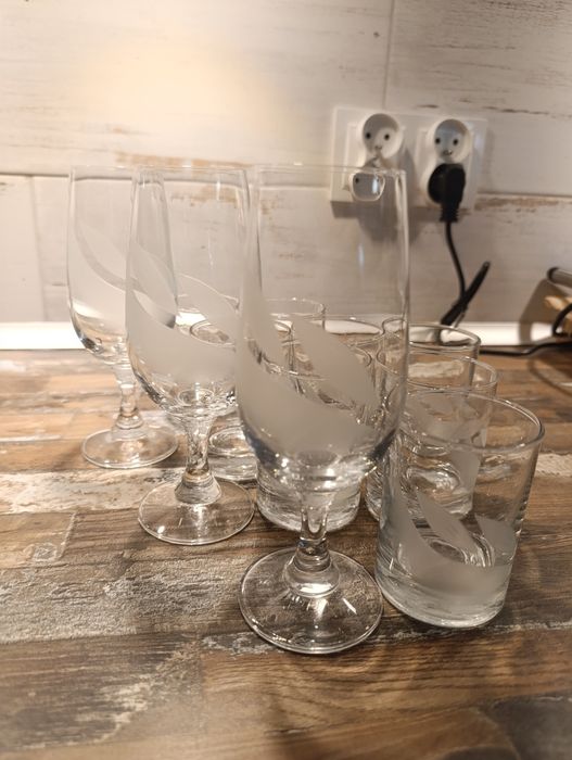 8 literatek + 3 kieliszki / Glasmark literatki piaskowane