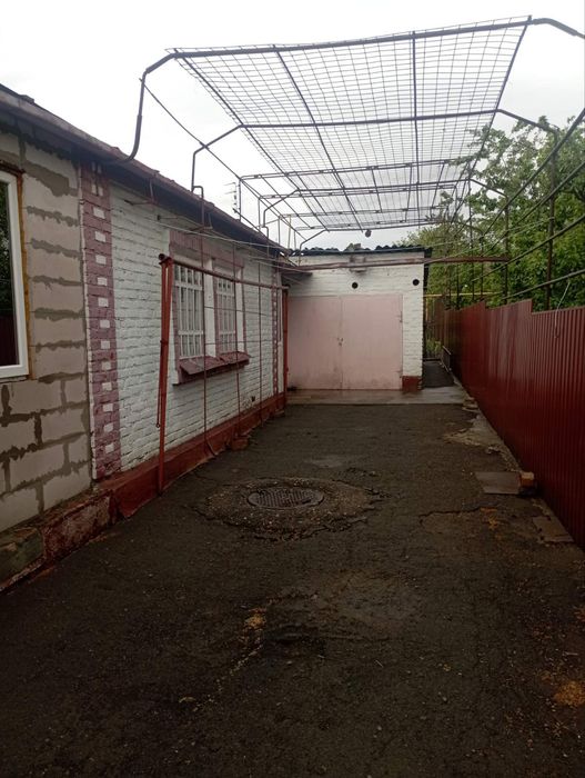 Продається газифікований  будинок  по вул. Павлова, район вул Київської.
