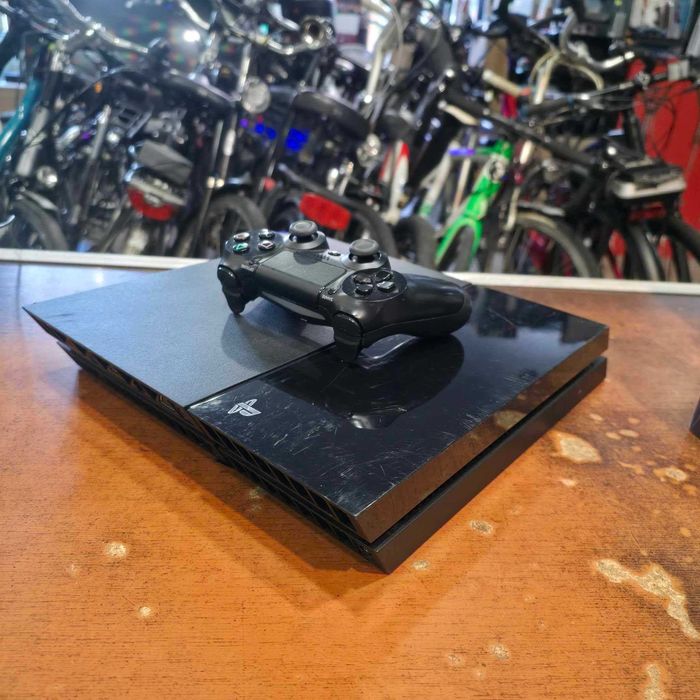 Konsola Ps4 500gb soft 9.60 + pad