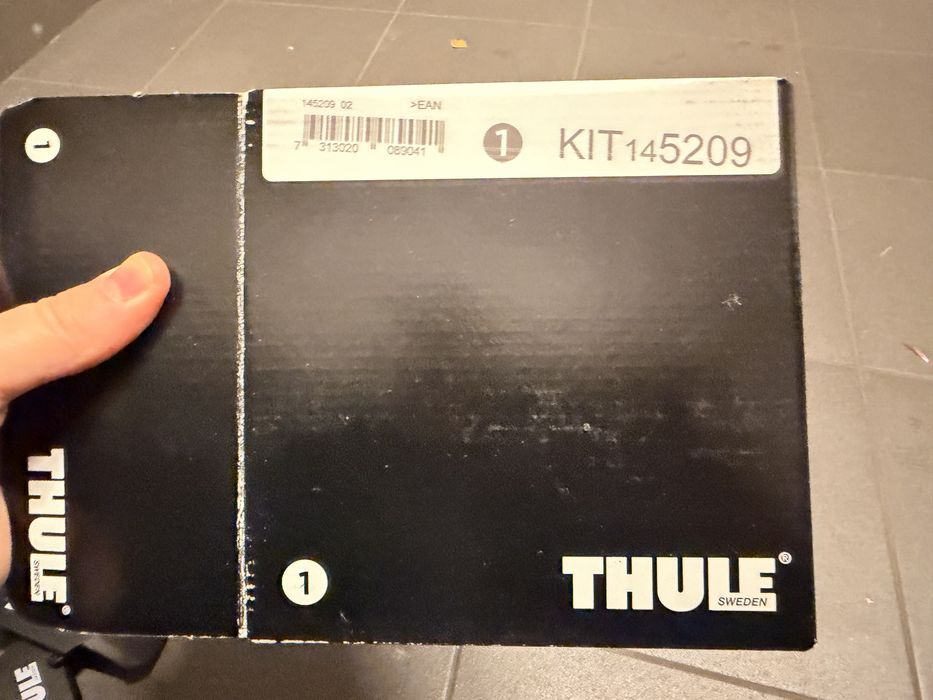 Belki aluminiowe Thule do Toyota Corolla sedan 2022