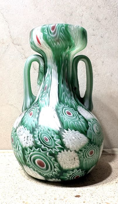 Lindissima pequena antiga jarra Millefiori Murano de Fratelli Toso de 1920