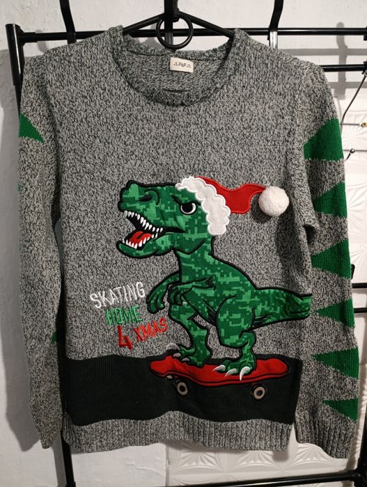 Новогодний свитер для мальчика 10-14 лет