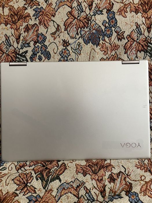 Lenovo Yoga 4K UHD (2 в 1 ноутбук + планшет)