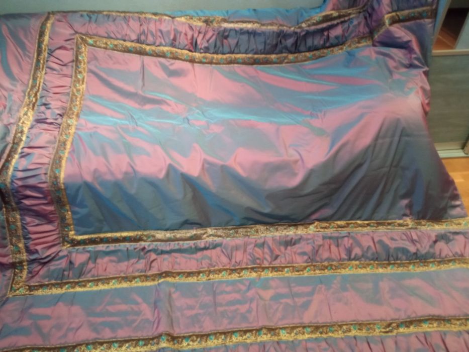 Покрывало на кровать