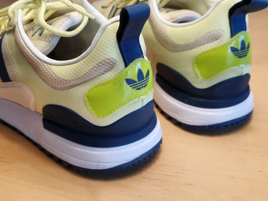 Buty Adidas ZX 700 – rozmiar 44