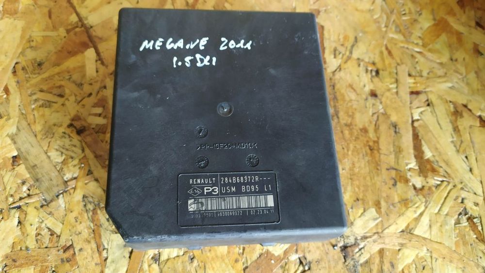 CAIXA DOS FUSIVEIS RENAULT MEGANE 3 III 284B68372R