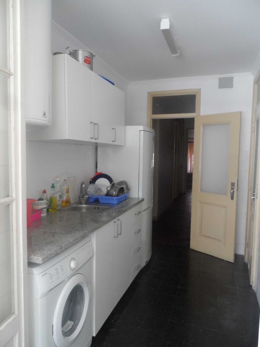 Quarto ao Saldanha para Jovem