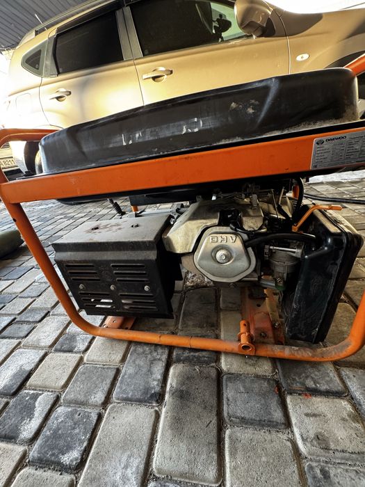 Генератор daewoo GDA 6500 E бензин