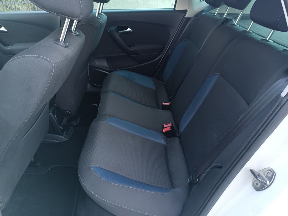 Sprzedam VW polo R,2010r,75KM,1,6tdi, bogate wyposażenie,ksenon,led