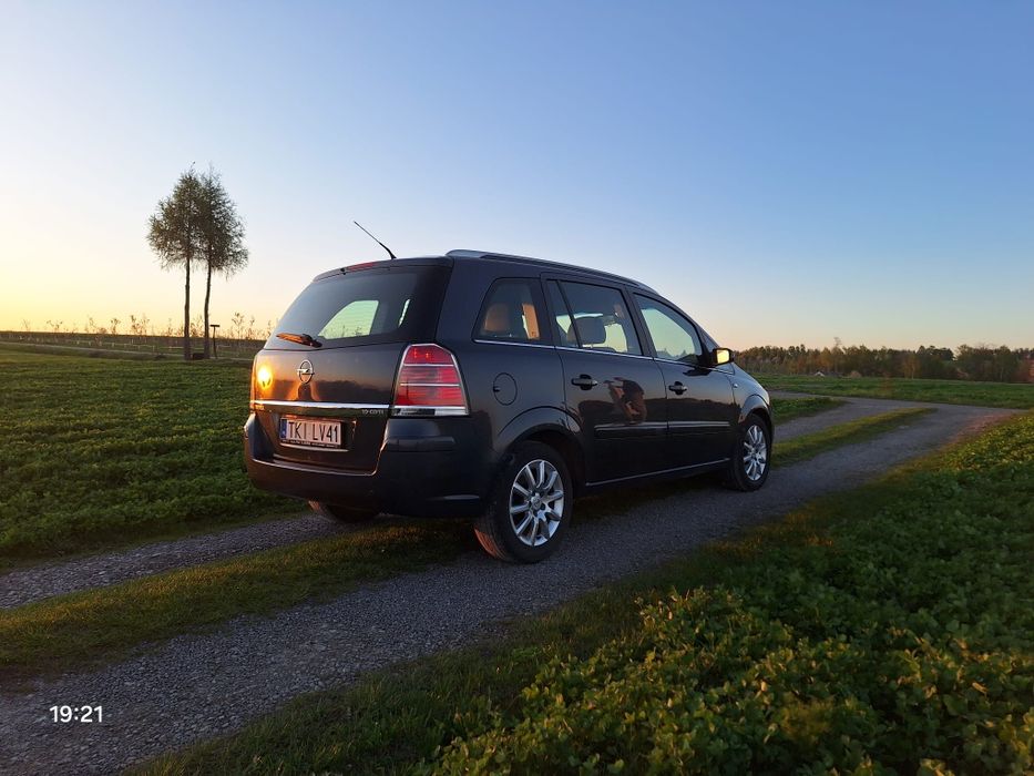 Opel Zafira B 1.9CDTI 120km 2006