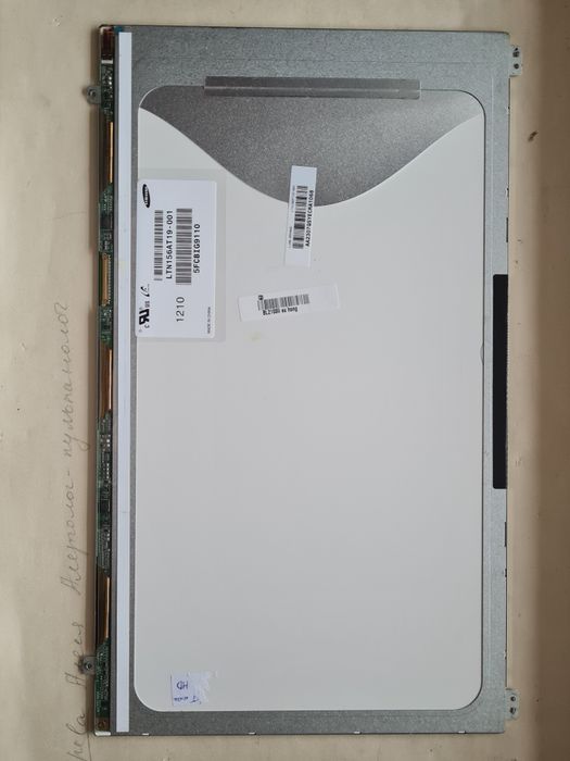Матрица LTN156AT19 LTN156AT18 samsung NP300E5A, ,NP305V5A, SF510 и др.