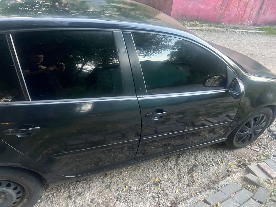 продам автомобіль Фольцваген Гольф5 GT 2.0 дизель