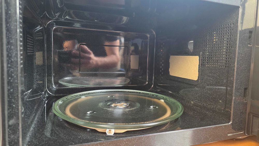 Cecotec ProClean 6010 - Mikrofalówka