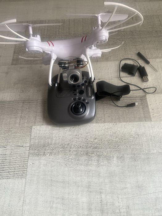 New White Drone447303688630446081