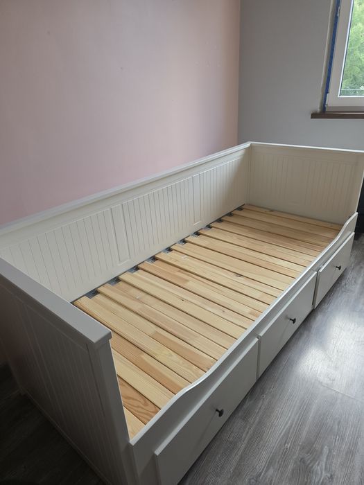 Sprzedam łozko HEMNES Ikea 160×200