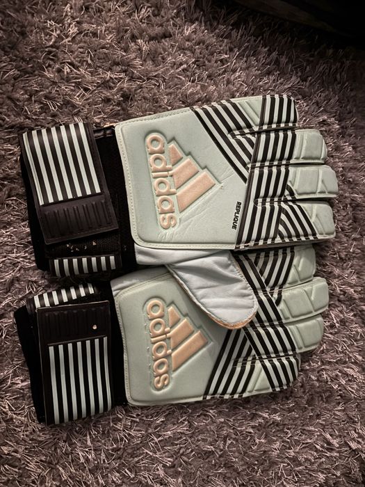 Перчатки адидас берюзовые