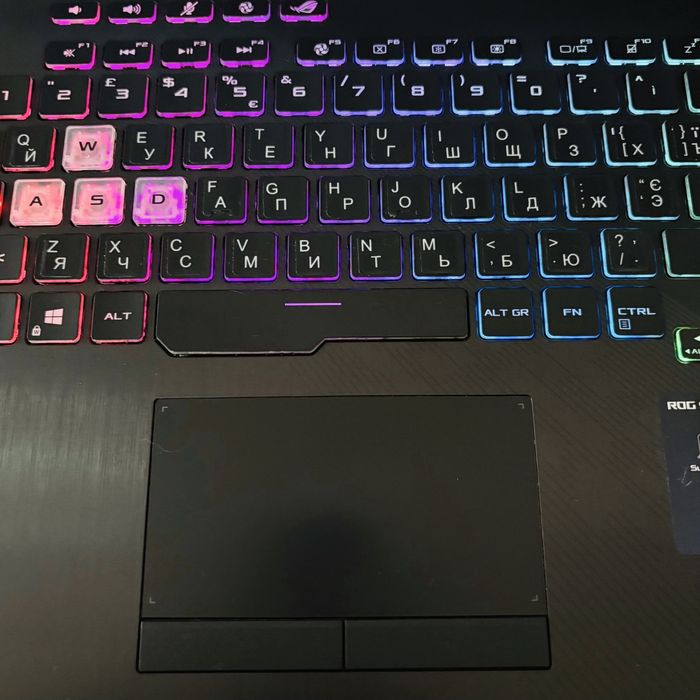 Asus ROG/240Гц IPS/Intel  i7-9750H 2.6-4.5GHz/DDR4 16G/SSD M2 256GB+HDD 1TB/nVidia GTX1660Ti 6G