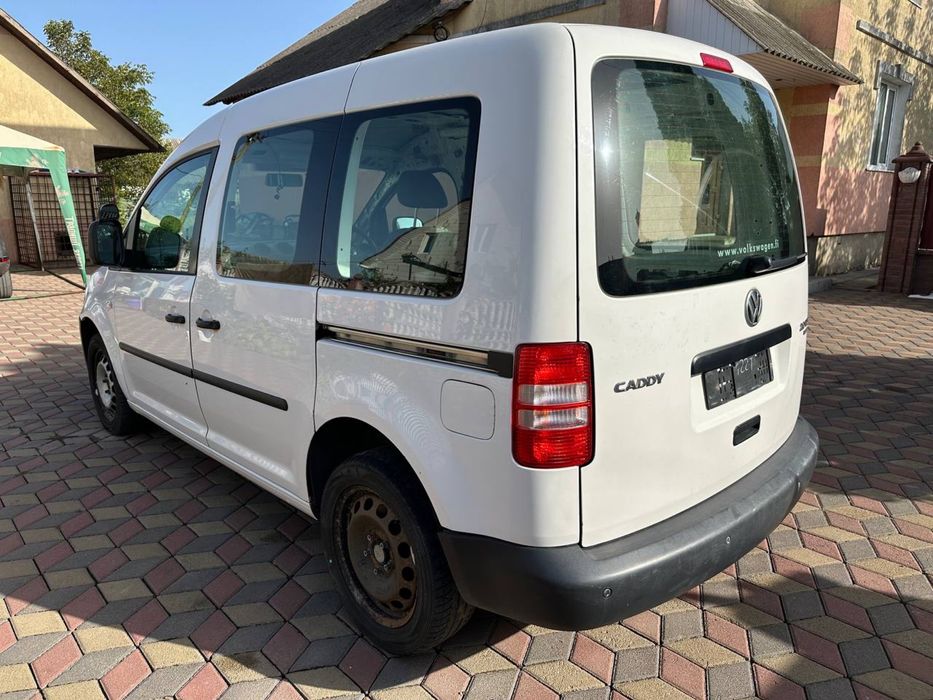 Розборка VW Caddy 2.0 Мотор Коробка автомат Бампер Крило Дверка Фара