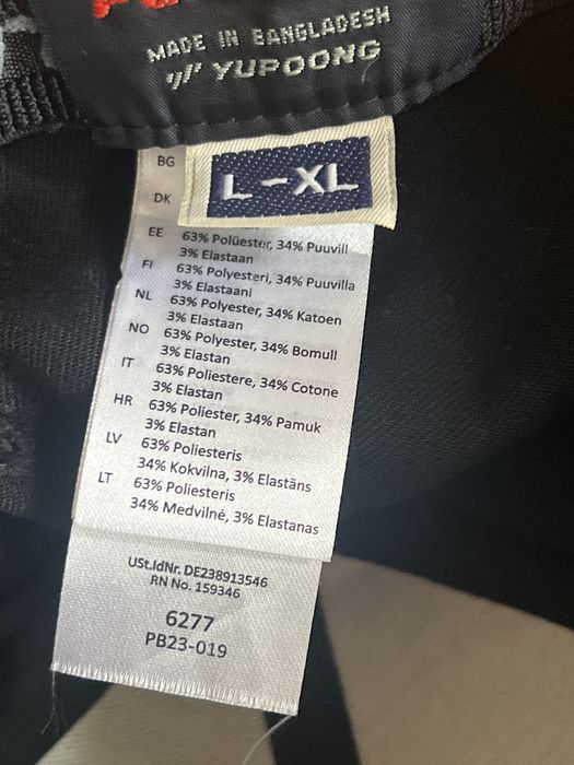 Sprzedam czapkę z daszkiem firmy Flexfit  rozmiar L-XL 57-59 cm