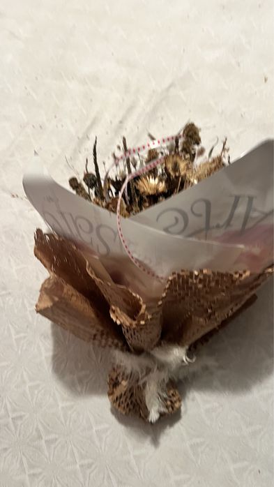 Bukiet wiązanka z suszonych traw kwiatów