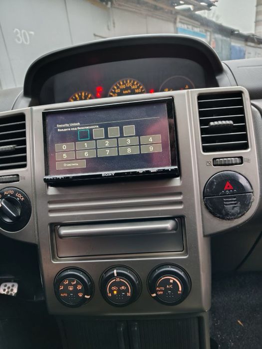 Nissan X-Trail 2003 идеал