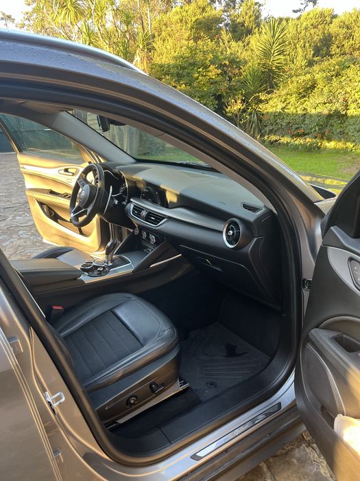 Alfa romeo stelvio usado