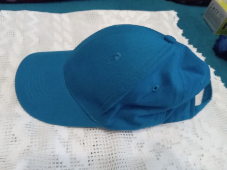 Czapka na teraz nowa męs.i damska