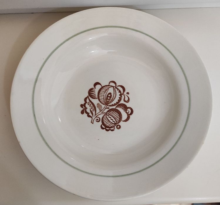 Тарілка, фарфорова тарілка, тарелка