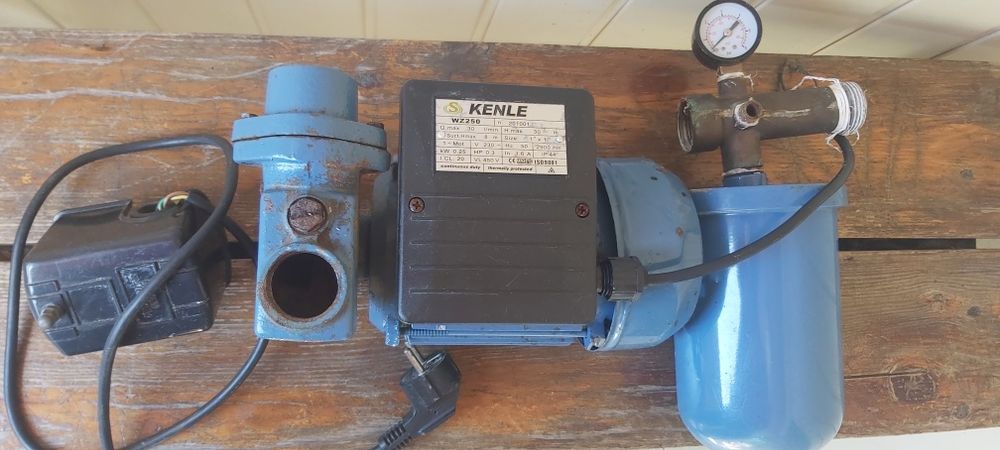 Продам насосную станцию. KENLE WZ250.