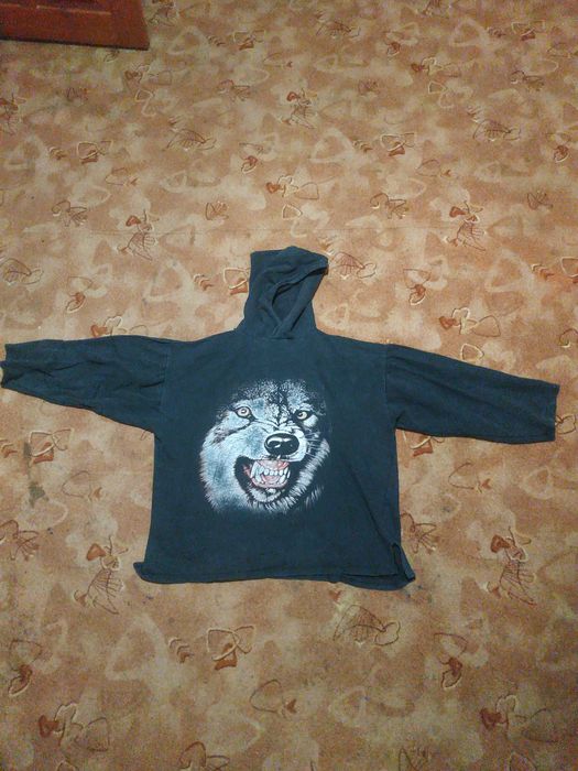 Продам кофту с капюшоном
